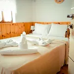 Domino * Gjirokastër