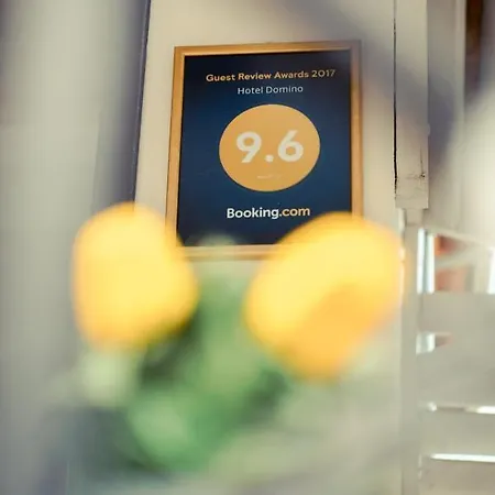 호텔 Domino