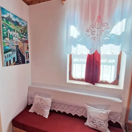 Hotel Domino