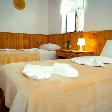Hotel Domino Gjirokaster
