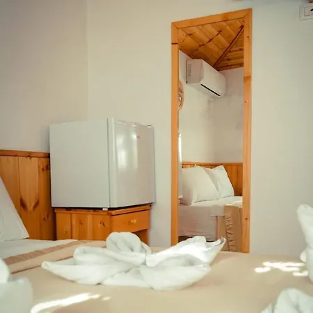 Hotel Domino