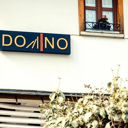 Domino