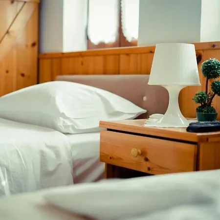 Domino Hotel Gjirokastër